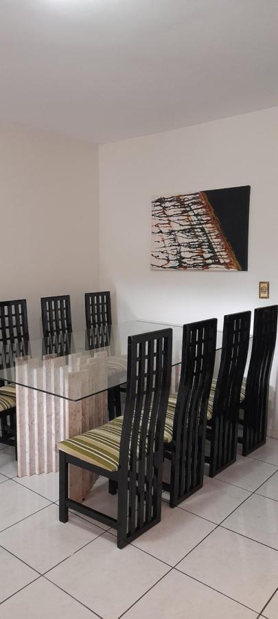 Apartamento Espacoso Com Estacionamento Incluido フォス・ド・イグアス エクステリア 写真